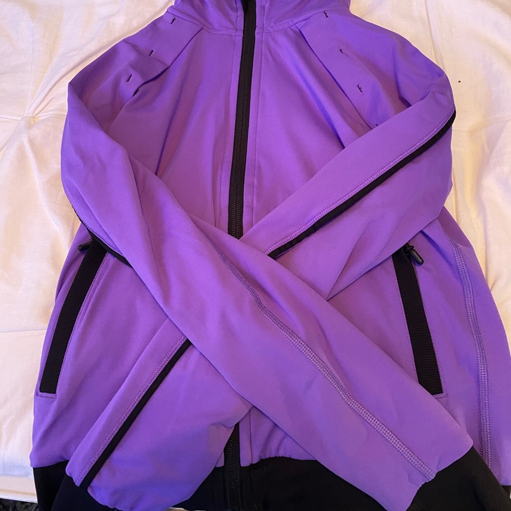 zip up hoodie